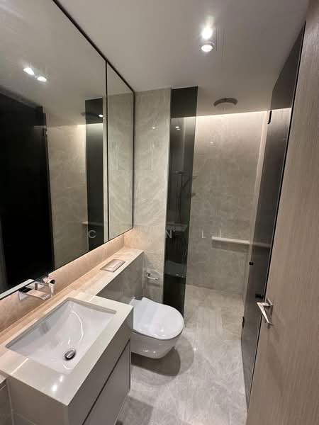 Amber Park, 18A Amber Gardens, 2 Bedrooms, 700 sqft, Condominium For Rent, by Colin Li, 500203164 - Bathroom - PropertyGuru.com.sg