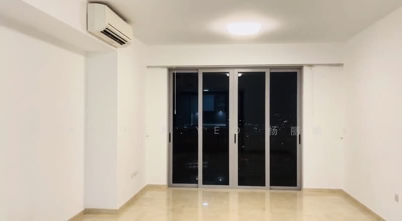 V on Shenton, 5 Shenton Way, 3 Bedrooms, 1,528 sqft, Condominium For Sale, by Anthea Yeo 杨丽娇, 500203174 - Living Room - PropertyGuru.com.sg