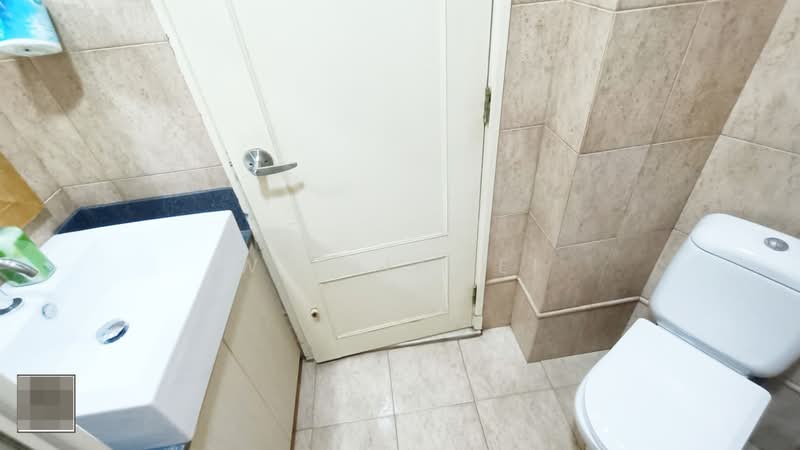 Heritage View, 8 Dover Rise, Room Rental, 100 sqft, Condominium For Rent, by Wu JiaWei, 500203181 - Bathroom1 - PropertyGuru.com.sg