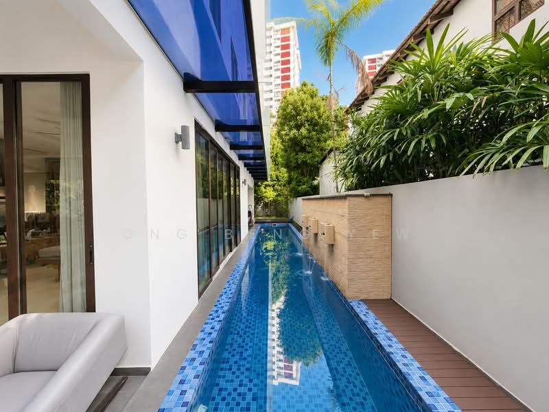 ⭐⭐ ⭐ Rare Freehold D15 Detached Gem with Private Pool in Keris Estate ⭐ ⭐ ⭐, Marine Parade Road / East Coast Road, 5 Bedrooms, 6,572 sqft, Detached House For Sale, by Ong Beng Yew, 500203208 - Exterior - PropertyGuru.com.sg