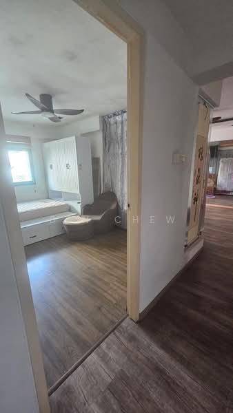 684B Jurong West Street 64, 684B Jurong West Street 64, Room Rental, 130 sqft, HDB Flat For Rent, by Ben Chew, 500203211 - Bedroom - PropertyGuru.com.sg