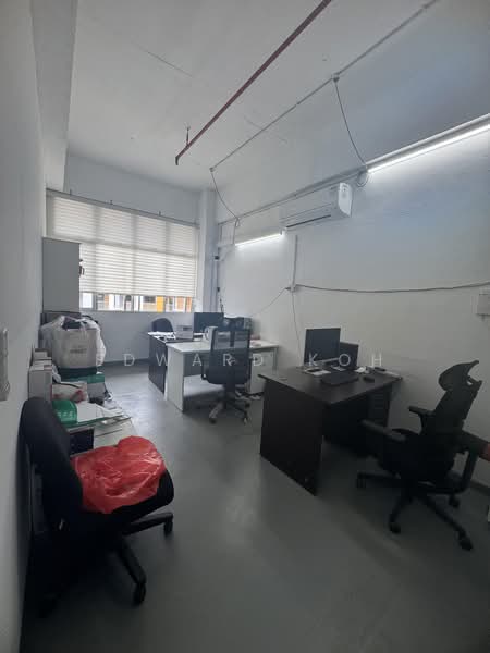Gold Pine Industrial Building, 126 Joo Seng Road, 1,249 sqft, Light Industrial (B1) For Sale, by Edward Koh, 500203223 - Office - CommercialGuru.com.sg