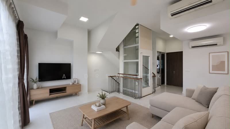 NEWest, 3 West Coast Drive, 4 Bedrooms, 2,433 sqft, Apartment For Sale, by Andrew Yek, 500203226 - Living Room - PropertyGuru.com.sg