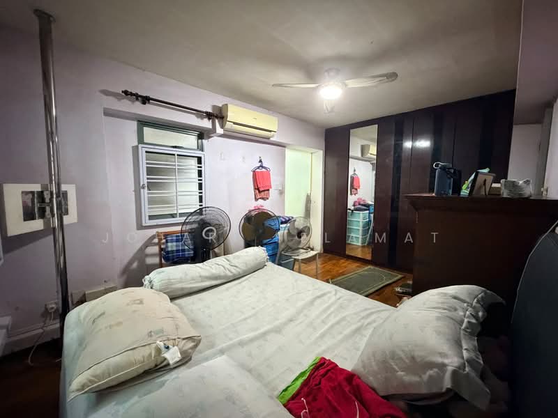 453 Choa Chu Kang Avenue 4, 453 Choa Chu Kang Avenue 4, 4 Bedrooms, 1,528 sqft, HDB Flat For Sale, by Johari Selamat, 500203236 - Bedroom - PropertyGuru.com.sg