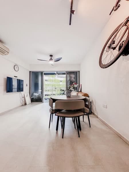 138D Yuan Ching Road, 138D Yuan Ching Road, 3 Bedrooms, 979 sqft, HDB Flat For Sale, by Andrew Yek, 500203251 - Living Room - PropertyGuru.com.sg