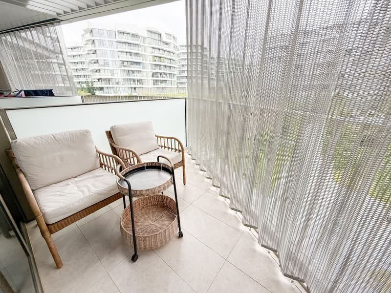 22 Harbourfront Avenue photo 2