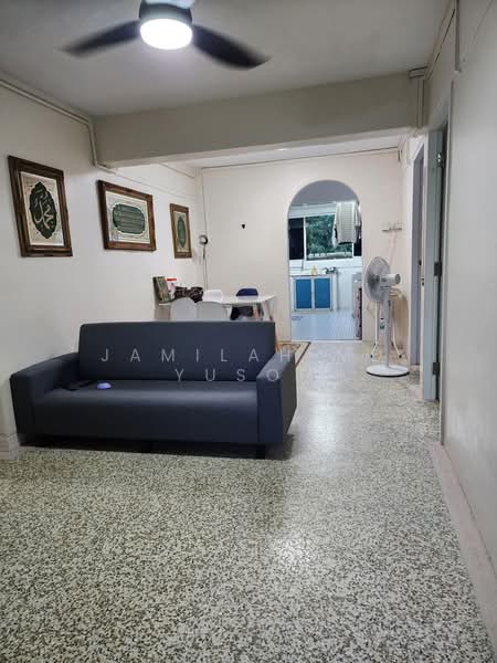 186 Boon Lay Avenue, 186 Boon Lay Avenue, 2 Bedrooms, 635 sqft, HDB Flat For Rent, by Jamilah Md Yusof, 500203294 - Living Room - PropertyGuru.com.sg