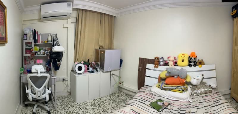 26 Toa Payoh East, 26 Toa Payoh East, Room Rental, 150 sqft, HDB Flat For Rent, by Nicholas Thong, 500203303 - Bedroom - PropertyGuru.com.sg