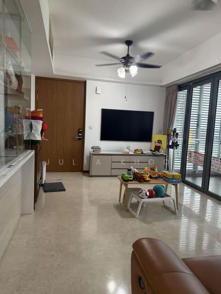 Watertown, 65 Punggol Central, 2 Bedrooms, 904 sqft, Condominium For Rent, by Julia Khoo, 500203307 - Living Room - PropertyGuru.com.sg