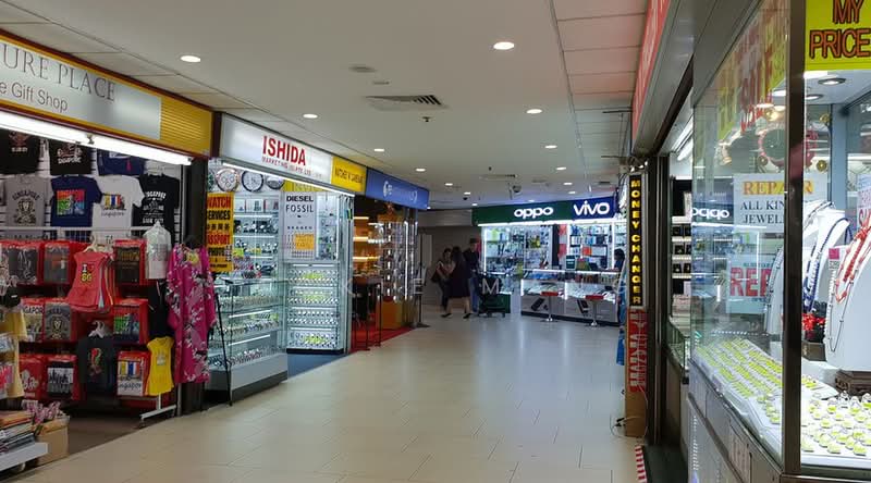 Lucky Plaza, 304 Orchard Road, 550 sqft, Mall Shop For Rent, by Jackie Mang, 500203310 - Interior - CommercialGuru.com.sg