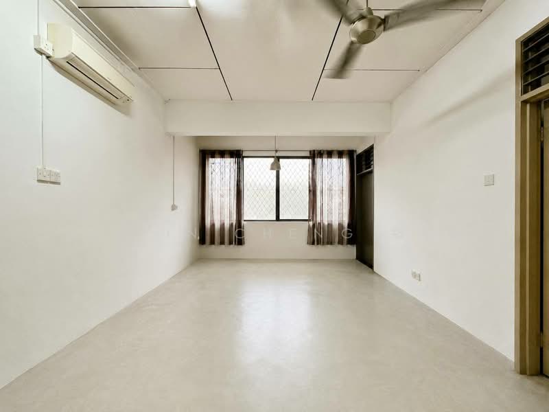Yugi Garden, Jalan Chempaka Kuning, 4 Bedrooms, 1,471 sqft, Semi-Detached House For Sale, by Kelvin Cheng 郑家俊, 500203311 - Interior - PropertyGuru.com.sg