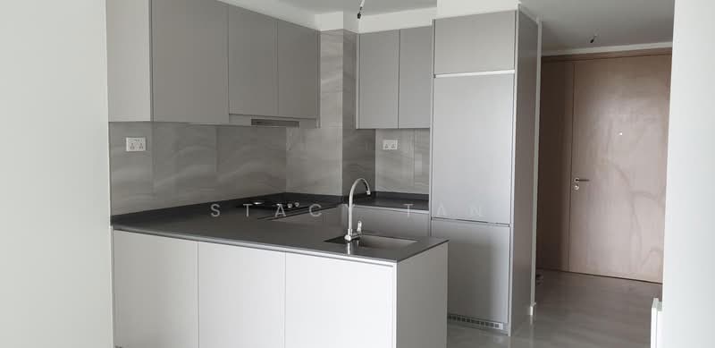 High Park Residences, 21 Fernvale Road, 2 Bedrooms, 678 sqft, Condominium For Rent, by Stacy Tan, 500203316 - Kitchen - PropertyGuru.com.sg