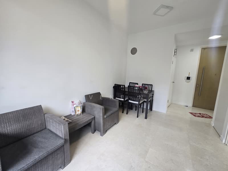 Skies Miltonia, 35 Miltonia Close, 1 Bedroom, 484 sqft, Condominium For Rent, by Novene Ng, 500203338 - Living Room - PropertyGuru.com.sg