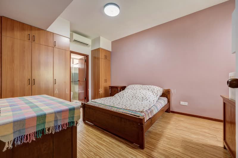 Seletar Springs Condominium, 100 Gerald Drive, 3 Bedrooms, 1,302 sqft, Condominium For Sale, by Aloysius Toh, 500203343 - Bedroom - PropertyGuru.com.sg