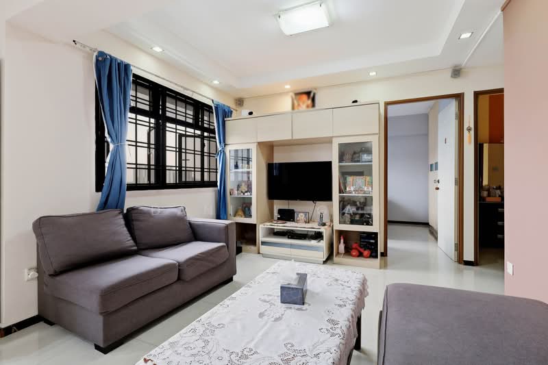 316A Ang Mo Kio Street 31, 316A Ang Mo Kio Street 31, 3 Bedrooms, 1,023 sqft, HDB Flat For Sale, by Daniel Gan, 500203370 - Living Room - PropertyGuru.com.sg
