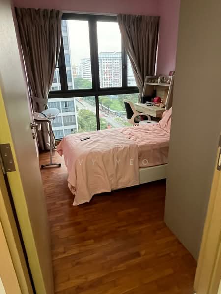 SkyPark Residences, Sembawang Drive, 3 Bedrooms, 1,033 sqft, Executive Condominium For Rent, by Ivy Yeo, 500203375 - Bedroom - PropertyGuru.com.sg