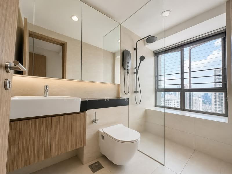 Trevista, 21 Lorong 3 Toa Payoh, 2 Bedrooms, 926 sqft, Condominium For Sale, by Kavin Kuah, 500203380 - Bathroom - PropertyGuru.com.sg