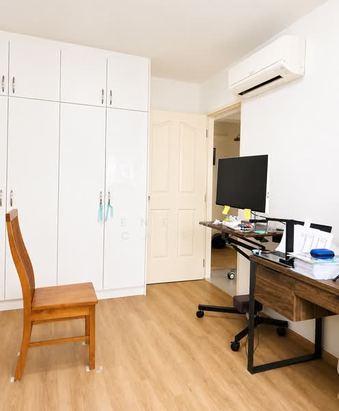 686C Jurong West Central 1, 686C Jurong West Central 1, 3 Bedrooms, 1,194 sqft, HDB Flat For Sale, by Rene Wu Cairu, 500203382 - Common Bedroom 1a - PropertyGuru.com.sg