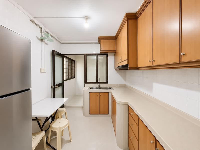 62 Lorong 4 Toa Payoh, 62 Lorong 4 Toa Payoh, 3 Bedrooms, 1,291 sqft, HDB Flat For Sale, by Delvin Ong, 500203385 - Kitchen - PropertyGuru.com.sg