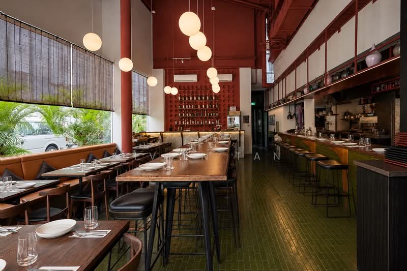Fitted Bright High Ceiling F&B @ Gemmill Lane, Gemmil Lane/ Amoy Street/ Telok Ayer, Boat Quay / Raffles Place / Marina, 1,303 sqft, Food & Beverage For Rent, by Vivien Tan, 500203386 - Interior - CommercialGuru.com.sg
