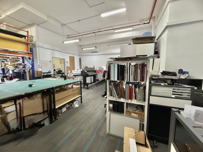 Ubi Centre, 57 Ubi Avenue 1, 1,550 sqft, Light Industrial (B1) For Rent, by Young Chng, 500203391 - Interior - CommercialGuru.com.sg