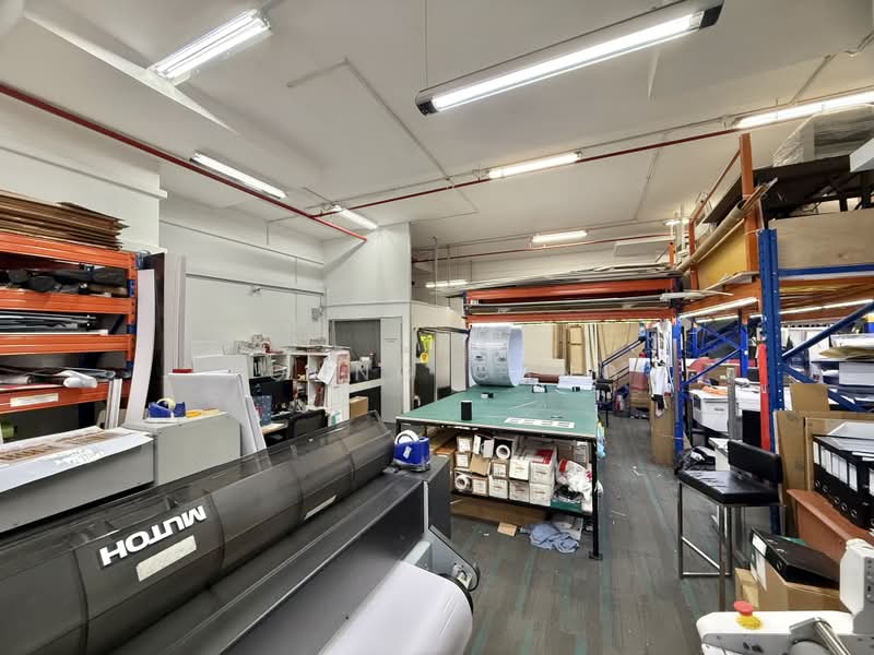 Ubi Centre, 57 Ubi Avenue 1, 1,550 sqft, Light Industrial (B1) For Rent, by Young Chng, 500203391 - Interior - CommercialGuru.com.sg