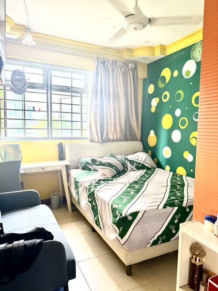 23 Teban Gardens Road, 23 Teban Gardens Road, 3 Bedrooms, 936 sqft, HDB Flat For Sale, by Mohamed Ameen, 500203396 - Bedroom - PropertyGuru.com.sg