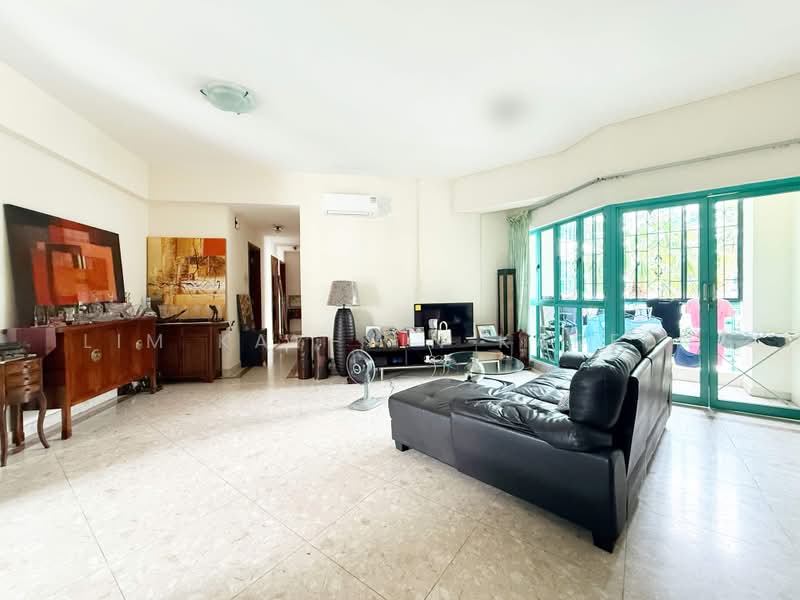 Southaven II, 33 Hindhede Walk, 3 Bedrooms, 1,474 sqft, Condominium For Sale, by Lim Kay-Yin Kareen, 500203403 - Living Room - PropertyGuru.com.sg