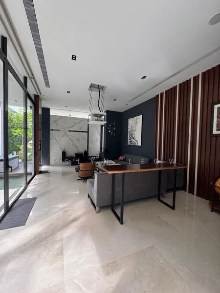 GOODMAN ROAD, GOODMAN ROAD, East Coast / Marine Parade, 6 Bedrooms, 9,000 sqft, Detached House For Sale, by Jeslyn Leow, 500203411 - Living Room - PropertyGuru.com.sg