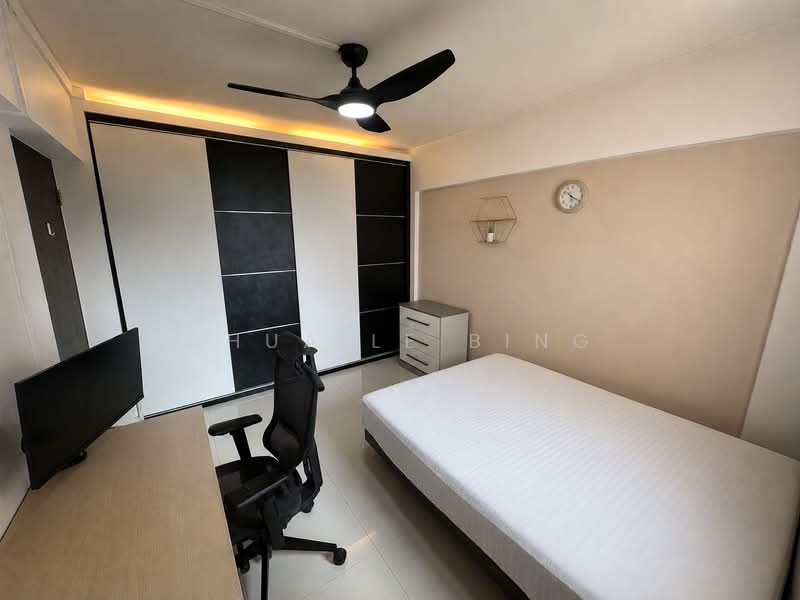 104 Potong Pasir Avenue 1, 104 Potong Pasir Avenue 1, 2 Bedrooms, 797 sqft, HDB Flat For Sale, by Chua Le Bing, 500203416 - Bedroom - PropertyGuru.com.sg