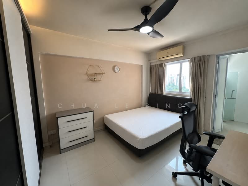 104 Potong Pasir Avenue 1, 104 Potong Pasir Avenue 1, 2 Bedrooms, 797 sqft, HDB Flat For Sale, by Chua Le Bing, 500203416 - Bedroom - PropertyGuru.com.sg