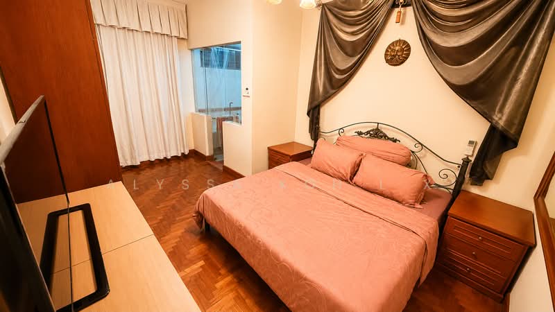 Aston Mansions, 3 Lorong 42 Geylang, 3 Bedrooms, 1,216 sqft, Apartment For Sale, by Alyssa Koh L X, 500203435 - Bedroom - PropertyGuru.com.sg