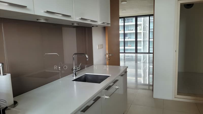 Urban Suites @ Hullet Road, 3 Hullet Road, 2 Bedrooms, 1,044 sqft, Condominium For Sale, by Rowena Yap, 500203438 - Kitchen - PropertyGuru.com.sg