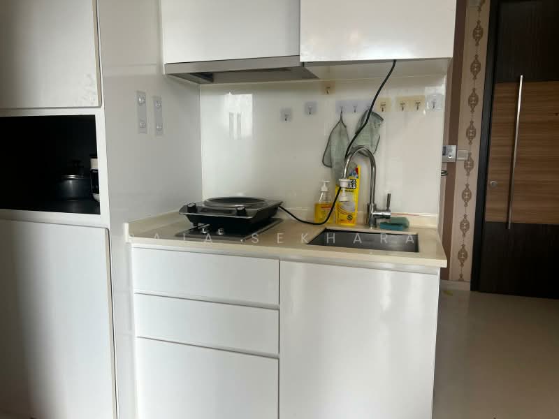 Forte Suites, 88 Mergui Road, 2 Bedrooms, 603 sqft, Condominium For Rent, by Raja Sekhara, 500203448 - Kitchen - PropertyGuru.com.sg
