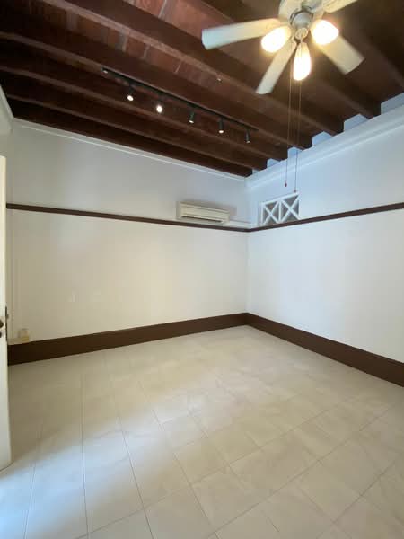 Townerville, McNair Road, 3 Bedrooms, 2,424 sqft, Terraced House For Rent, by Johanna Tay, 500203470 - Large living area, ceiling fans + lights - PropertyGuru.com.sg