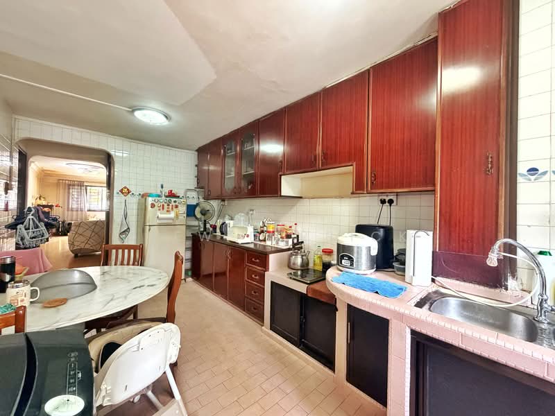 621 Ang Mo Kio Avenue 9, 621 Ang Mo Kio Avenue 9, 3 Bedrooms, 990 sqft, HDB Flat For Sale, by Liew Derrick, 500203481 - Kitchen - PropertyGuru.com.sg