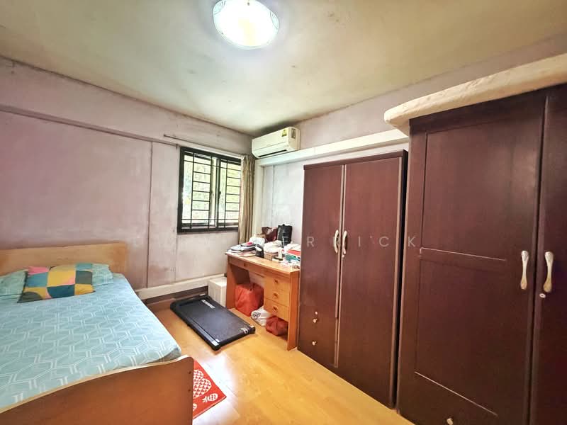 621 Ang Mo Kio Avenue 9, 621 Ang Mo Kio Avenue 9, 3 Bedrooms, 990 sqft, HDB Flat For Sale, by Liew Derrick, 500203481 - Bedroom - PropertyGuru.com.sg
