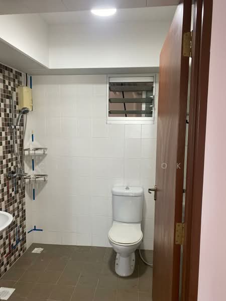 298B Compassvale Street, 298B Compassvale Street, Room Rental, 100 sqft, HDB Flat For Rent, by Cynthia Kok, 500203484 - Bathroom - PropertyGuru.com.sg