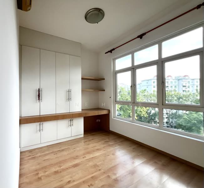Summerhill, 52 Hume Avenue, 3 Bedrooms, 1,302 sqft, Condominium For Sale, by Anne Hicks, 500203486 - Bedroom 3 - PropertyGuru.com.sg