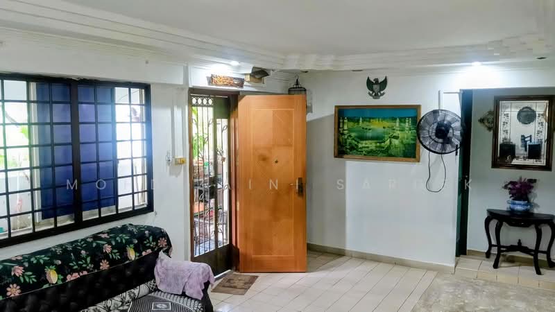 853 Woodlands Street 83, 853 Woodlands Street 83, 3 Bedrooms, 904 sqft, HDB Flat For Sale, by Mohd Zaini Sardek, 500203488 - Living Room - PropertyGuru.com.sg