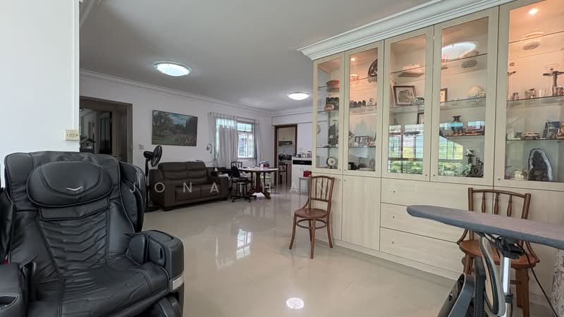 201D Punggol Field, 201D Punggol Field, 3 Bedrooms, 1,184 sqft, HDB Flat For Sale, by Jonathan Lai, 500203498 - Living Room - PropertyGuru.com.sg
