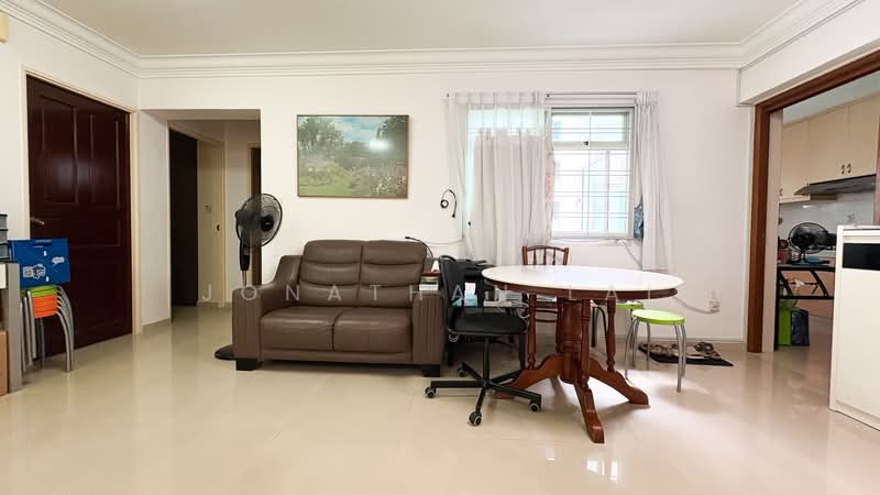 201D Punggol Field, 201D Punggol Field, 3 Bedrooms, 1,184 sqft, HDB Flat For Sale, by Jonathan Lai, 500203498 - Living Room - PropertyGuru.com.sg