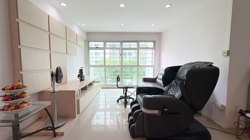 201D Punggol Field, 201D Punggol Field, 3 Bedrooms, 1,184 sqft, HDB Flat For Sale, by Jonathan Lai, 500203498 - Living Room - PropertyGuru.com.sg