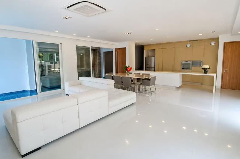 An Extraordinary Semi-Detached Home Defined by Space, Light & Nature, Tosca St, Fidelio St, Aida St, 8 Bedrooms, 4,500 sqft, Semi-Detached House For Sale, by Peggy Lim, 500203502 - Living Room - PropertyGuru.com.sg