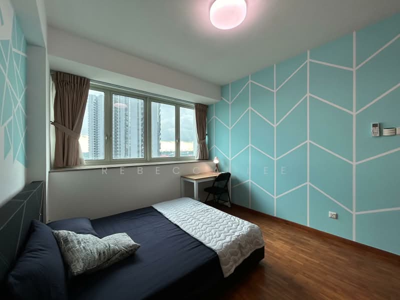 Queens, 16 Stirling Road, Room Rental, 250 sqft, Condominium For Rent, by Rebecca Lee, 500203507 - Bedroom - PropertyGuru.com.sg