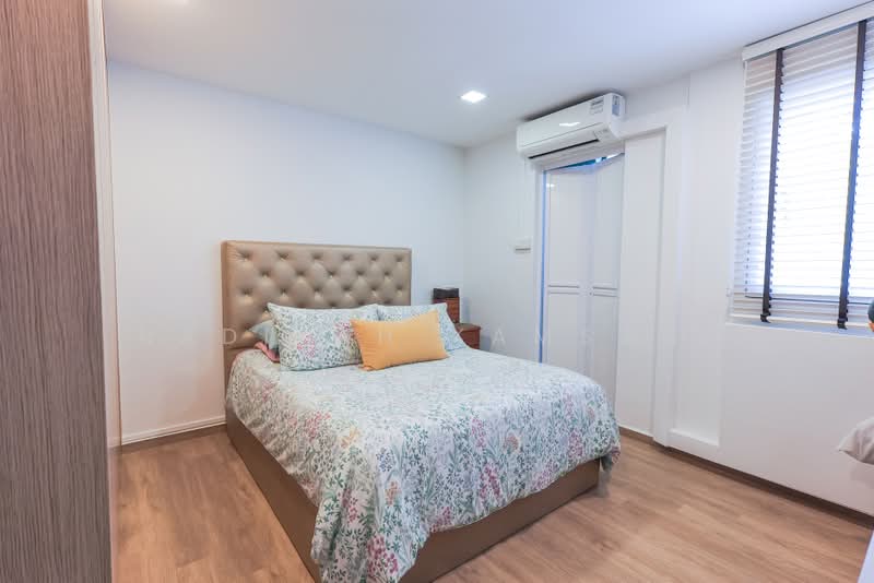122 Bedok Reservoir Road, 122 Bedok Reservoir Road, Bedok / Upper East Coast, 3 Bedrooms, 904 sqft, HDB Flat For Sale, by Nadiyah Kamsani, 500203521 - Bedroom - PropertyGuru.com.sg