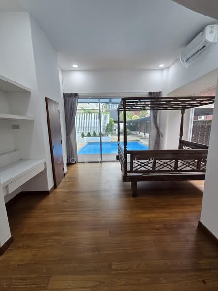 Seletar Hills Estate, Saraca Road, 6 Bedrooms, 4,200 sqft, Bungalow House For Rent, by Joey Yew, 500203522 - Bedroom - PropertyGuru.com.sg