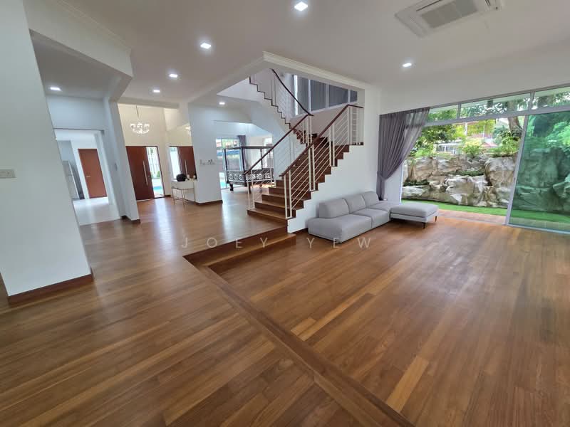 Seletar Hills Estate, Saraca Road, 5 Bedrooms, 4,200 sqft, Bungalow House For Rent, by Joey Yew, 500203522 - Living Room - PropertyGuru.com.sg