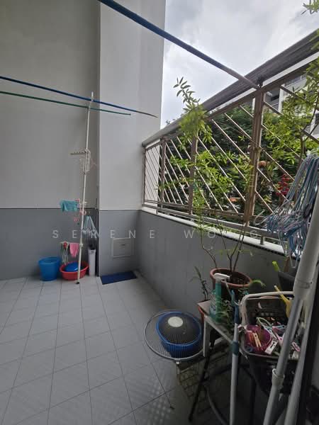 836 Yishun Street 81, 836 Yishun Street 81, 4 Bedrooms, 1,572 sqft, HDB Flat For Sale, by Serene Wong, 500203525 - Balcony - PropertyGuru.com.sg