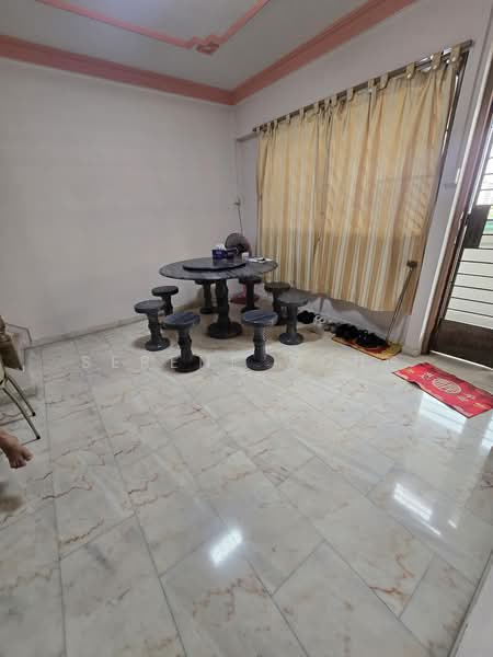 836 Yishun Street 81, 836 Yishun Street 81, 4 Bedrooms, 1,572 sqft, HDB Flat For Sale, by Serene Wong, 500203525 - Dining Room - PropertyGuru.com.sg